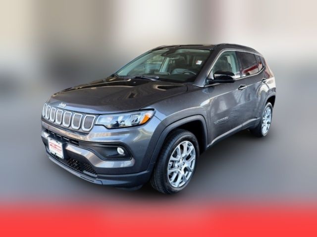 2022 Jeep Compass Latitude Lux