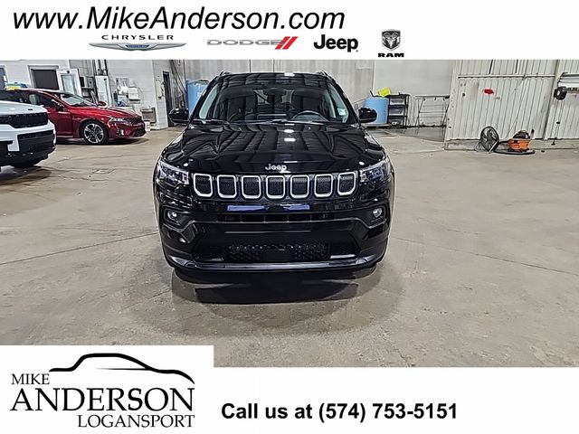 2022 Jeep Compass Latitude Lux