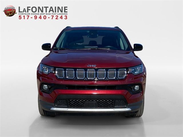 2022 Jeep Compass Latitude Lux