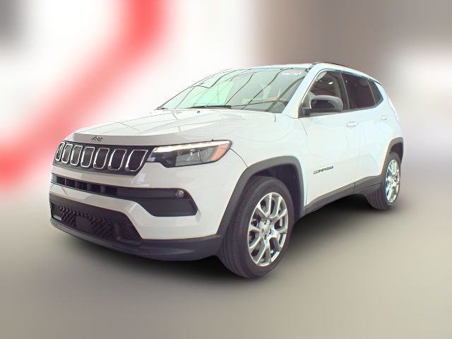 2022 Jeep Compass Latitude Lux