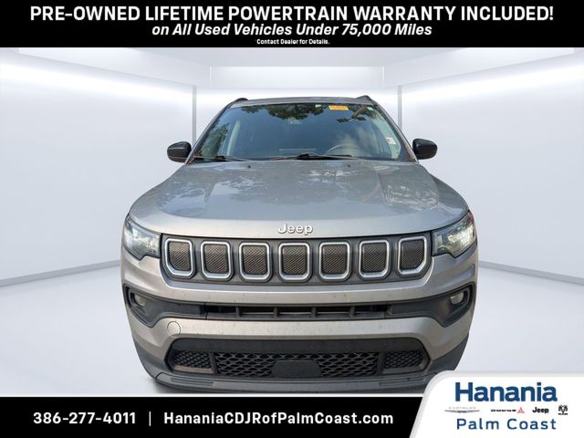 2022 Jeep Compass Latitude Lux