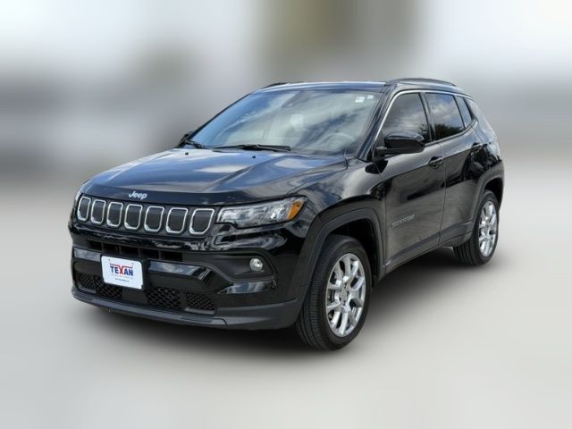 2022 Jeep Compass Latitude Lux