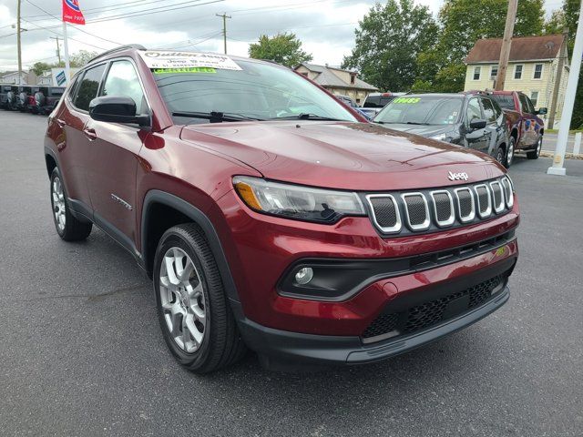 2022 Jeep Compass Latitude Lux