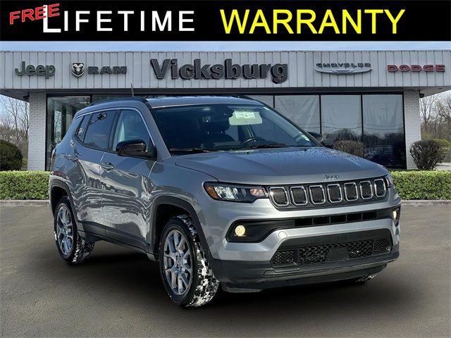 2022 Jeep Compass Latitude Lux