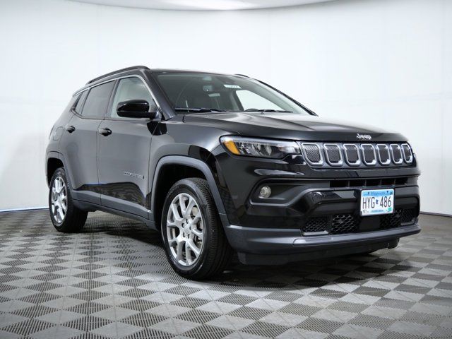 2022 Jeep Compass Latitude Lux