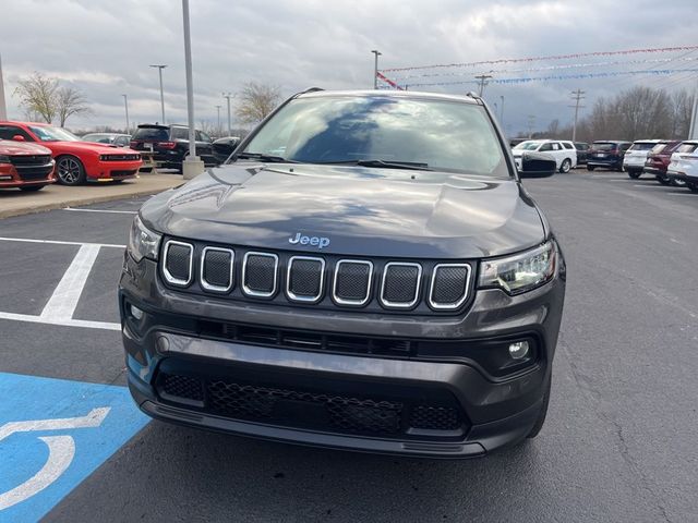 2022 Jeep Compass Latitude Lux