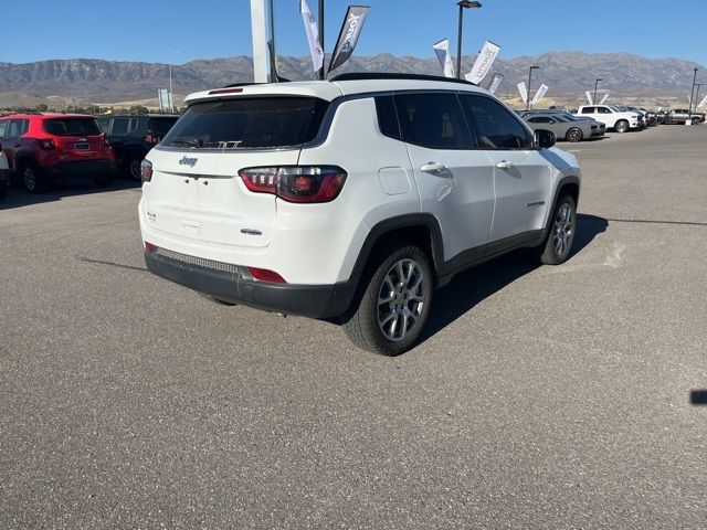 2022 Jeep Compass Latitude Lux