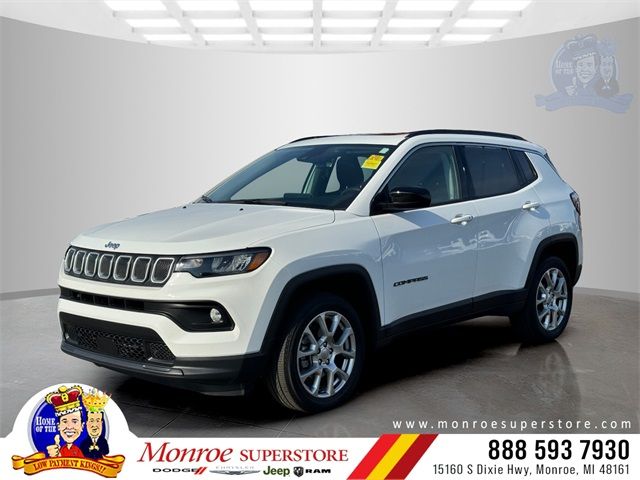 2022 Jeep Compass Latitude Lux