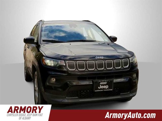 2022 Jeep Compass Latitude Lux