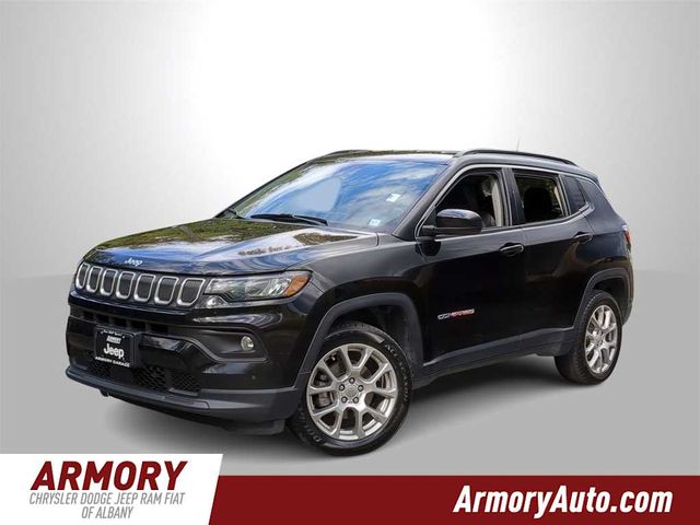 2022 Jeep Compass Latitude Lux