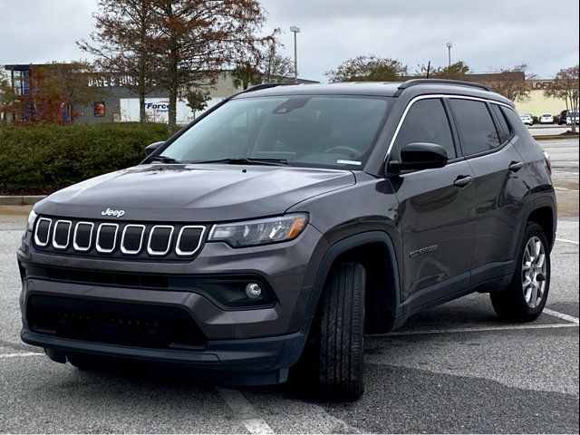 2022 Jeep Compass Latitude Lux