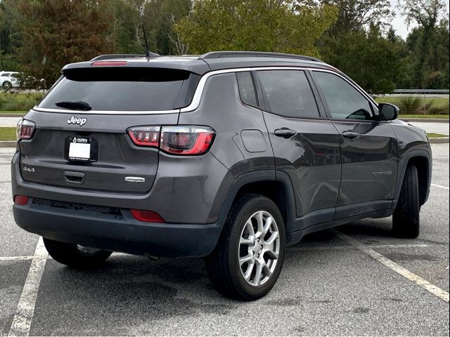 2022 Jeep Compass Latitude Lux