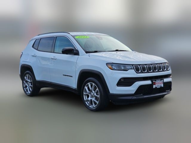 2022 Jeep Compass Latitude Lux