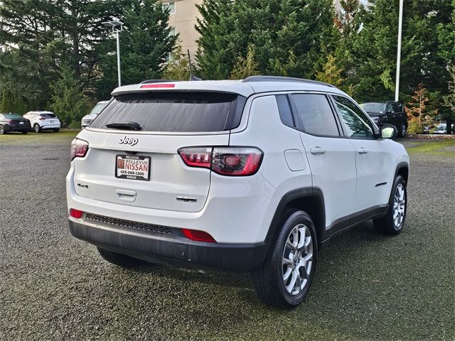 2022 Jeep Compass Latitude Lux