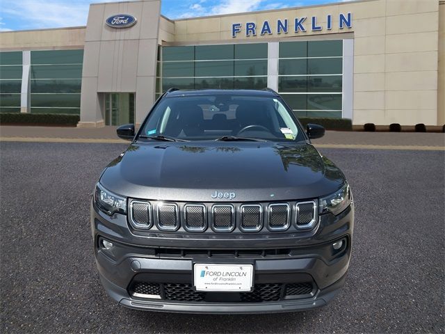 2022 Jeep Compass Latitude Lux