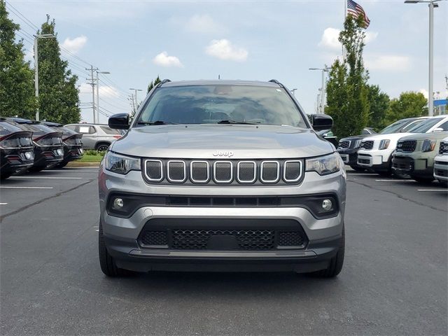 2022 Jeep Compass Latitude Lux