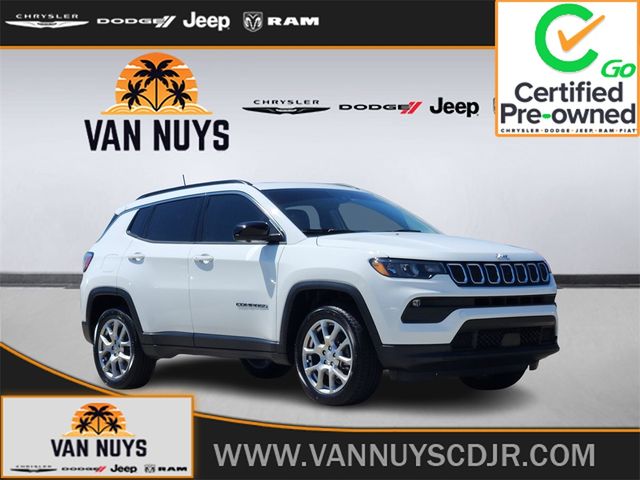 2022 Jeep Compass Latitude Lux