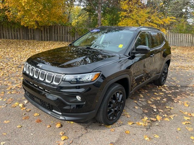 2022 Jeep Compass Latitude Lux