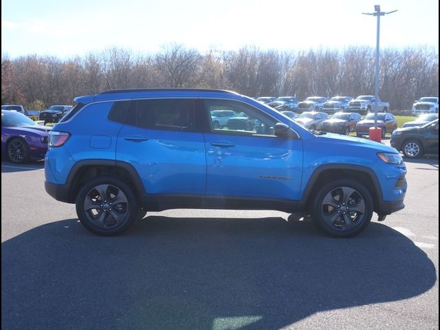 2022 Jeep Compass Latitude Lux