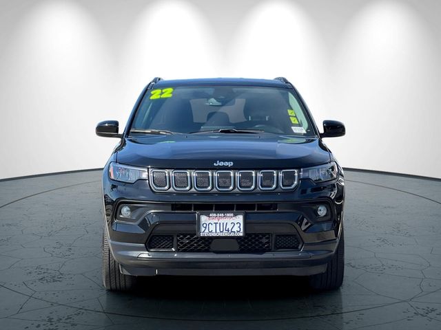 2022 Jeep Compass Latitude Lux