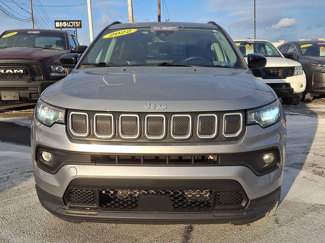 2022 Jeep Compass Latitude Lux