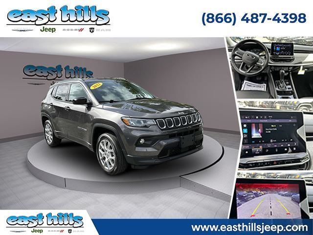 2022 Jeep Compass Latitude Lux