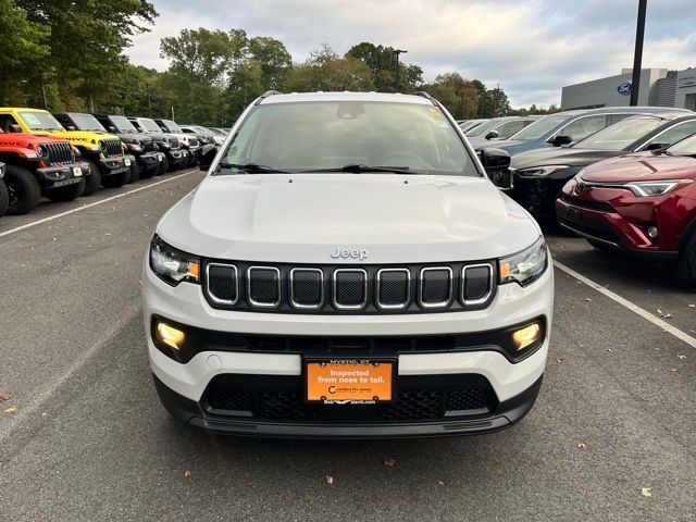 2022 Jeep Compass Latitude Lux