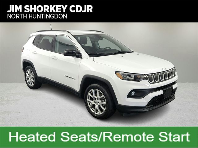 2022 Jeep Compass Latitude Lux