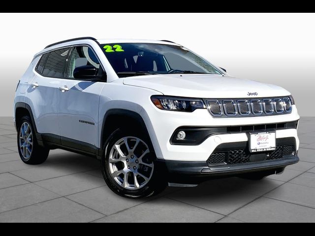 2022 Jeep Compass Latitude Lux