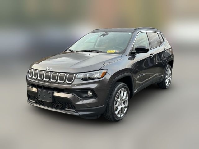 2022 Jeep Compass Latitude Lux