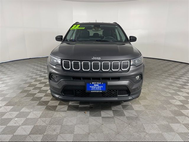 2022 Jeep Compass Latitude Lux