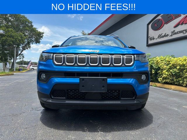 2022 Jeep Compass Latitude Lux