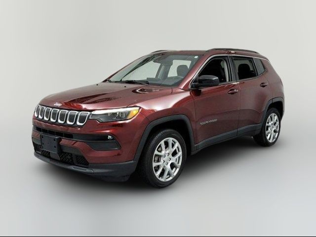 2022 Jeep Compass Latitude Lux