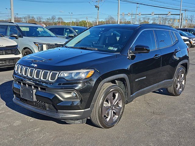 2022 Jeep Compass Latitude Lux