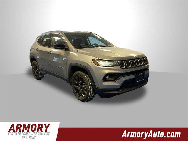 2022 Jeep Compass Latitude Lux