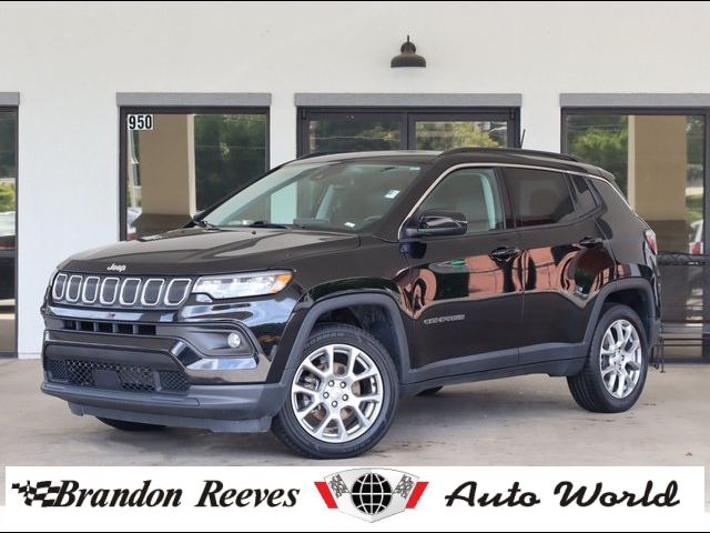 2022 Jeep Compass Latitude Lux