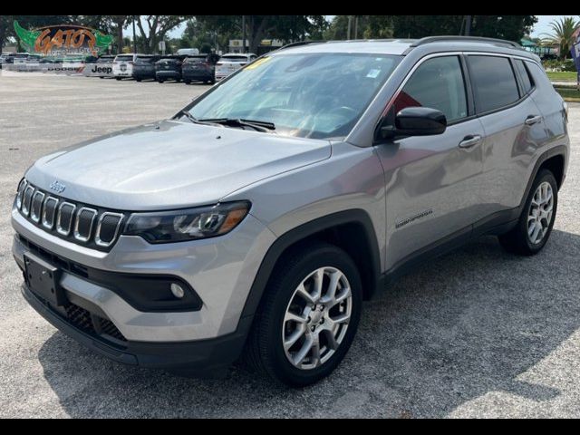 2022 Jeep Compass Latitude Lux