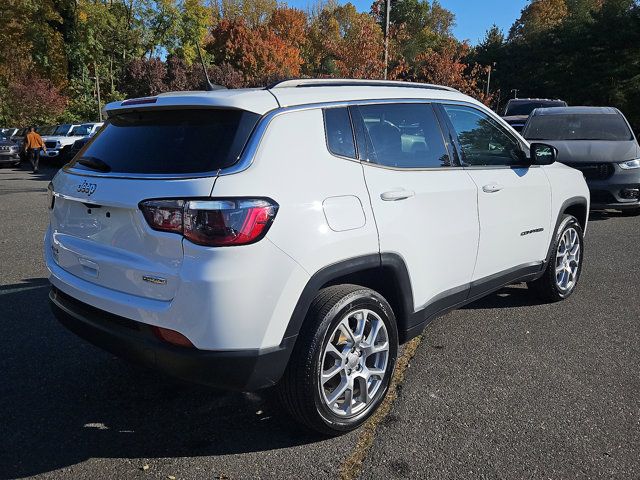 2022 Jeep Compass Latitude Lux