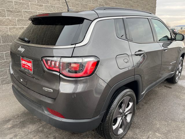 2022 Jeep Compass Latitude Lux