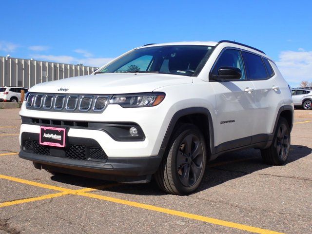 2022 Jeep Compass Latitude Lux