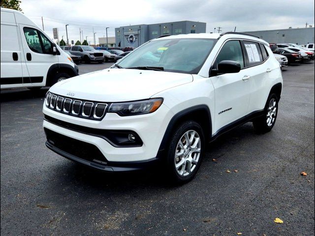 2022 Jeep Compass Latitude Lux