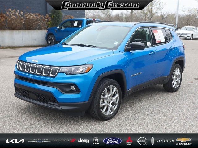 2022 Jeep Compass Latitude Lux