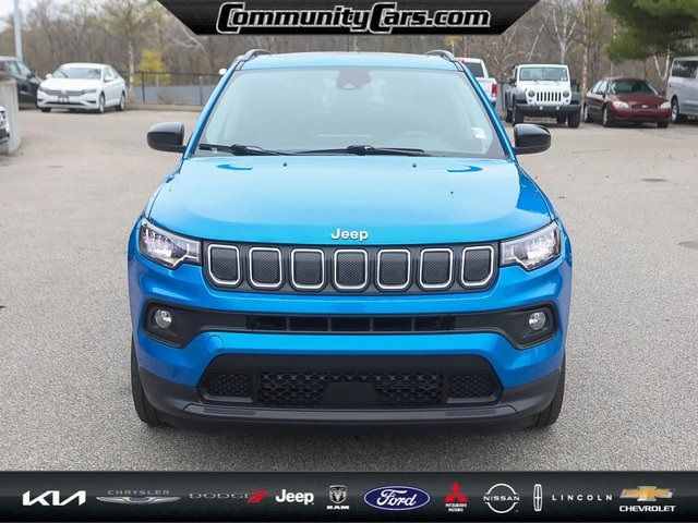 2022 Jeep Compass Latitude Lux