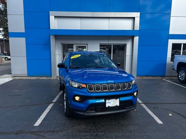 2022 Jeep Compass Latitude Lux