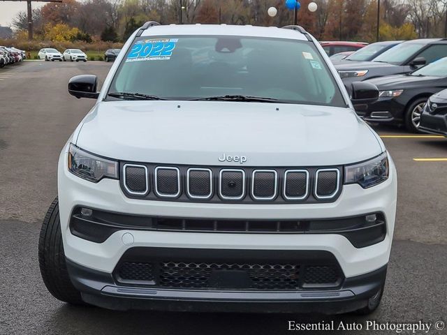 2022 Jeep Compass Latitude Lux