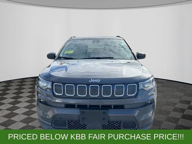2022 Jeep Compass Latitude Lux
