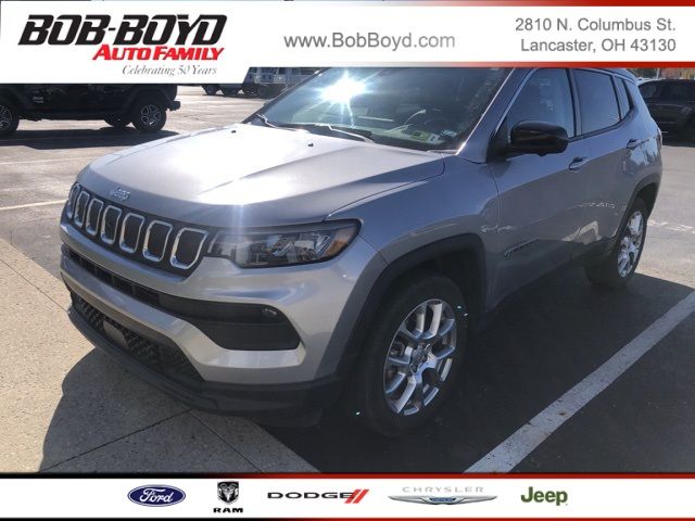 2022 Jeep Compass Latitude Lux