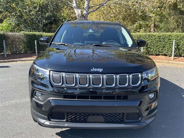 2022 Jeep Compass Latitude Lux