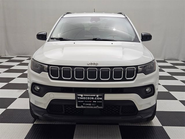 2022 Jeep Compass Latitude Lux