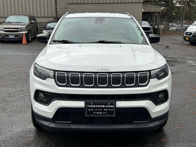 2022 Jeep Compass Latitude Lux